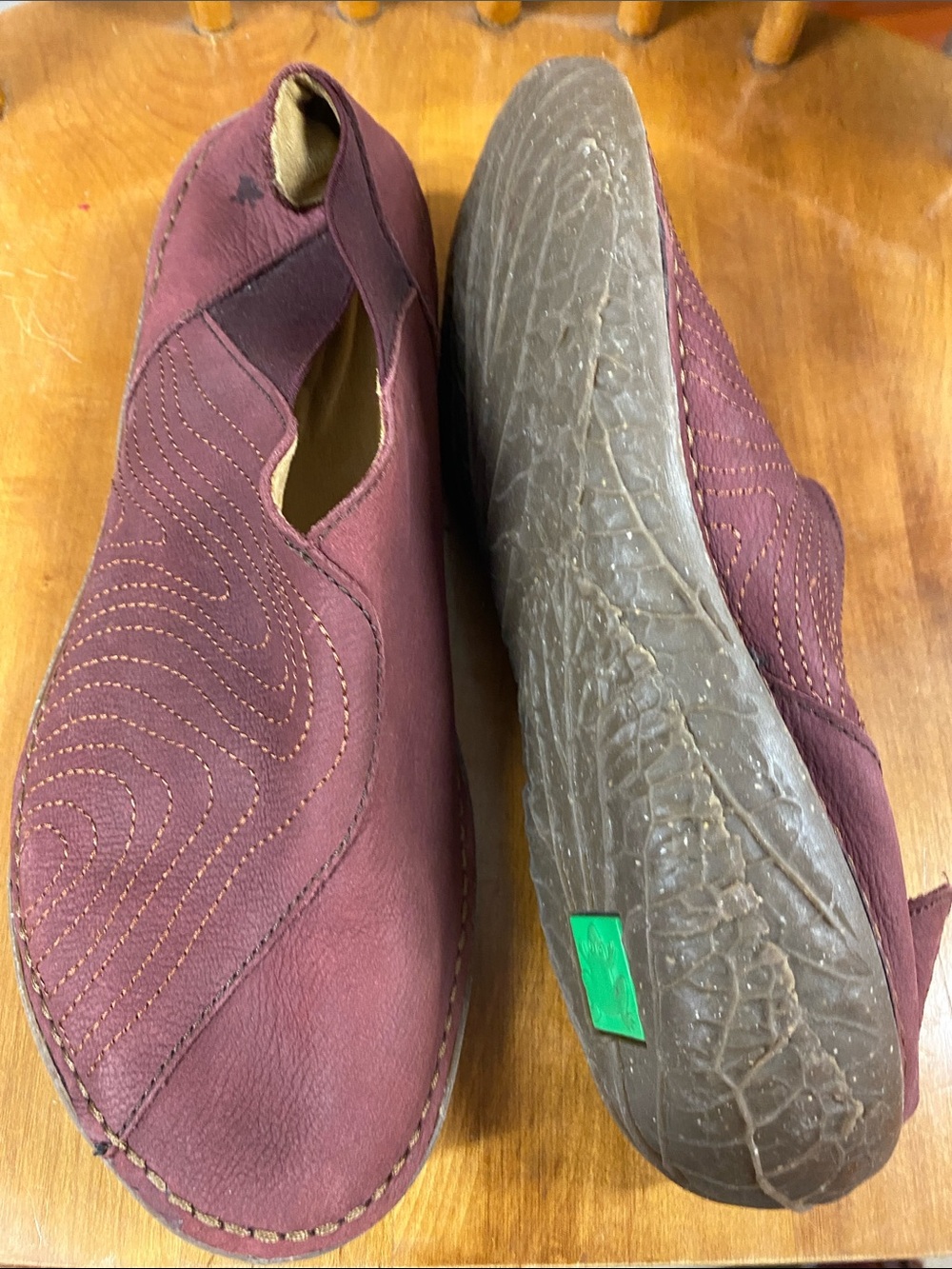 Women's El Naturalista Burgundy Slip-On Moccasin Loafers
